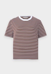 Nevybrané, chestnut/bright white