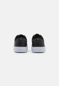 Tommy Hilfiger Sneakers basse - black