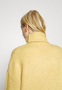 Object Tall OBJWILMA  - Camisola - offwhite