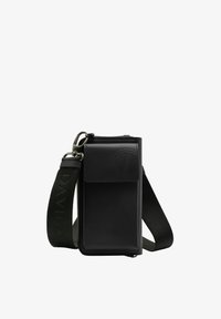 Unselected, black