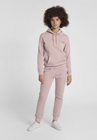 Hummel HMLOLIVIA REGULAR  - Träningsbyxor - chalk pink