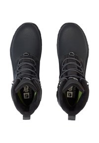 Schwarze wasserdichte Stiefel mit strukturiertem synthetischem Obermaterial, runder Zehenpartie, grauen Schnürsenkeln, einer kleinen Schlaufe zum einfachen Anziehen und grünem Innenfutter.