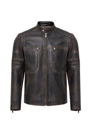Donkerbruine leren jas met een hoge kraag, ritssluiting aan de voorkant, twee borstzakken en gewatteerde schouderdetails. Gladde textuur en aansluitend ontwerp.
