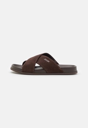 ACHILL - Pantolette flach - darkbrown