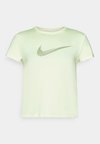 ONE SWSH - T-shirt de sport - barely volt
