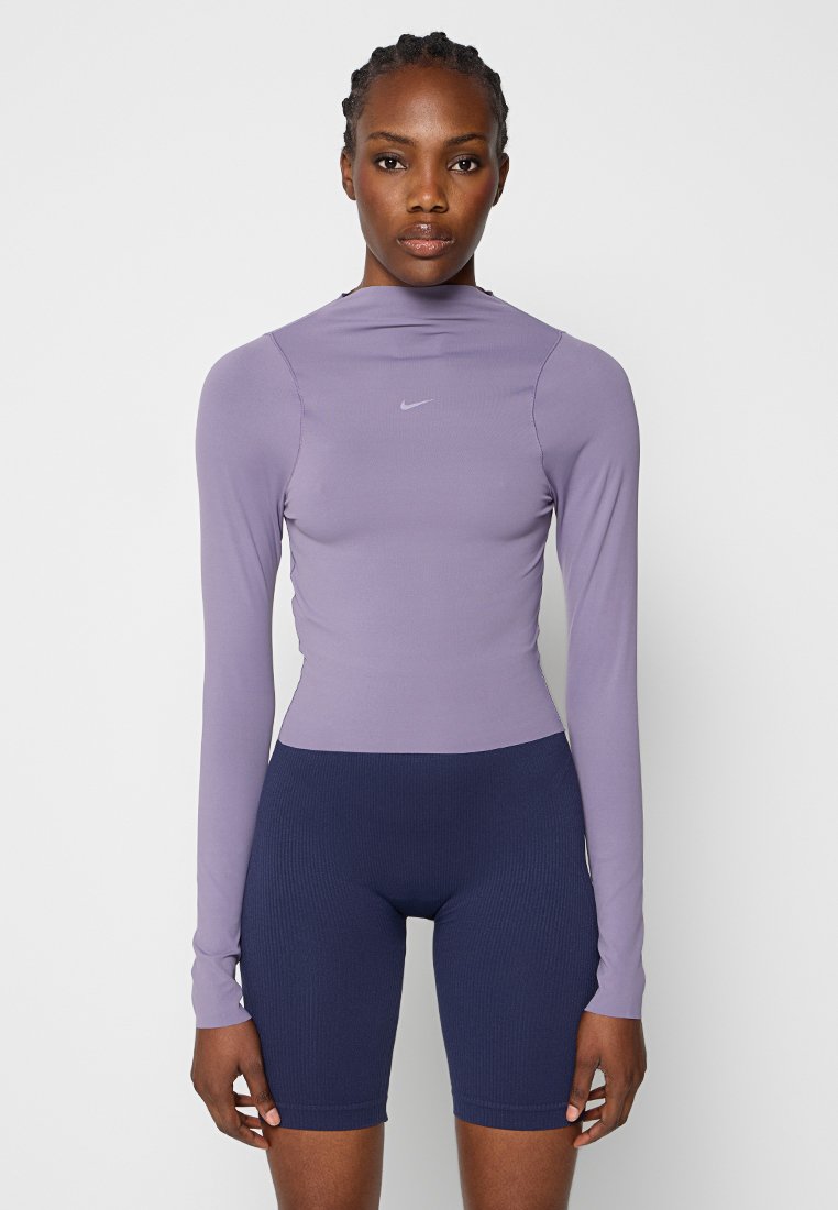 Nike Performance Sport T-shirt paars