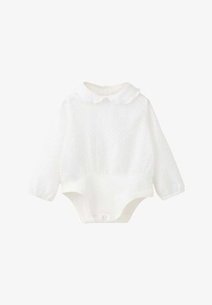 Body bébé blanc à manches longues en tissu texturé, col Peter Pan et pressions à l’entrejambe pour la fermeture.