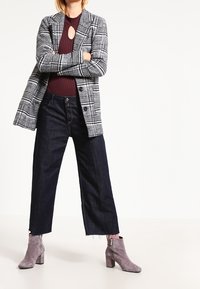 ONLY Body - bordeaux