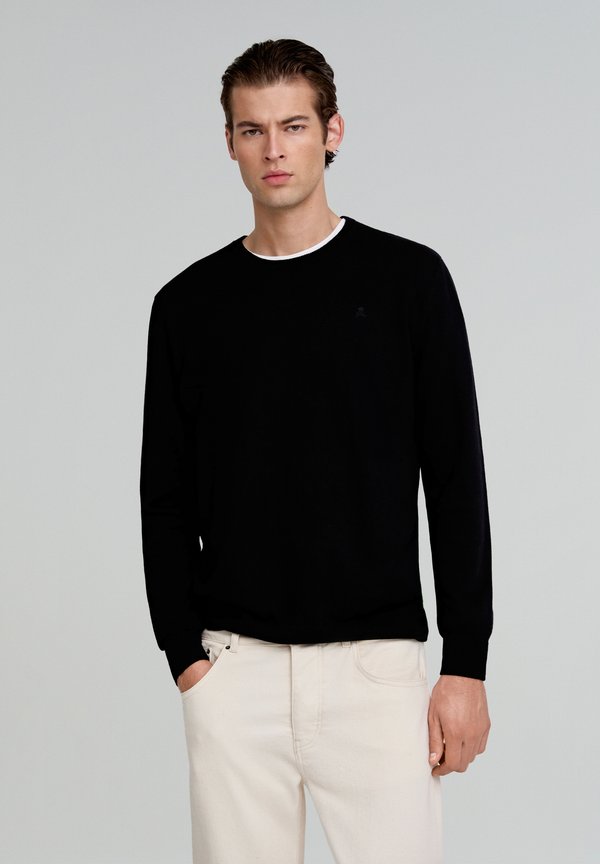 BASIC ROUND NECK - Strickpullover