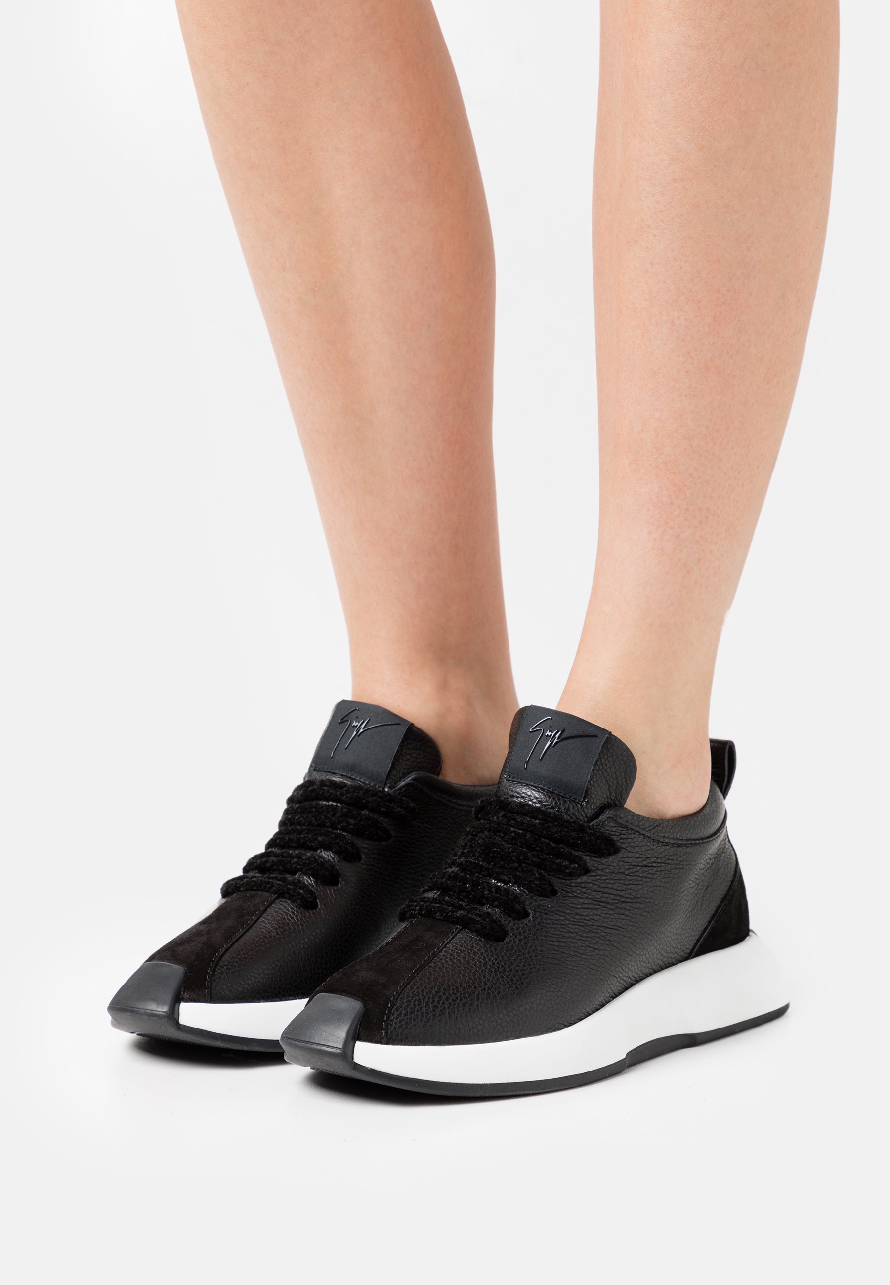 black giuseppe trainers