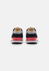 Pepe Jeans Sneakersy niskie