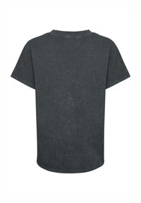 My Essential Wardrobe V-NECK TEE - Jednoduché tričko - black