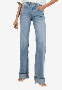 REGULAR FIT - TURN UP HEM WIDE  - Sirgete säärtega teksad - mid wash blue