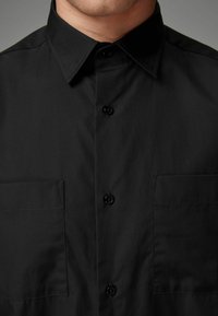 Next EDIT BOXY FIT - Formāls krekls - black