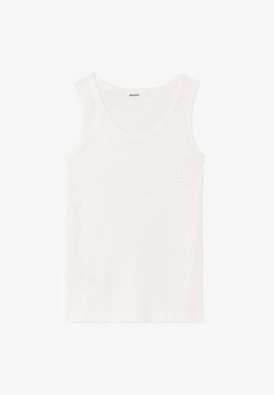 Débardeur blanc sans manches avec encolure dégagée, texture côtelée et étiquette PROMOD dans le dos à l'intérieur du col.
