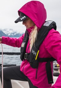 Helly Hansen CREW SAILING  - Chaqueta outdoor - magenta .