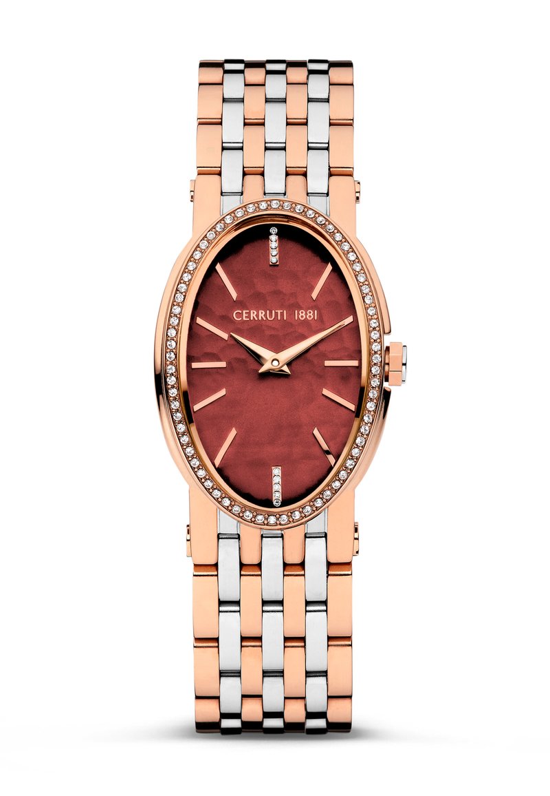L'orologio CERRUTI 1881 presenta una cassa ovale in oro rosa con un quadrante rosso testurizzato, un bracciale in maglia d'argento e oro, e una lunetta ornata di cristalli.