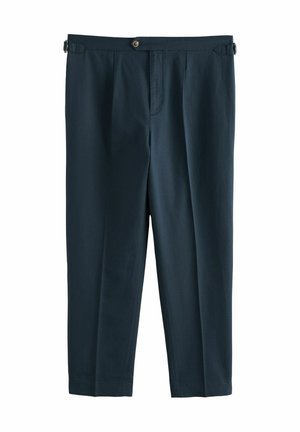Pantalon bleu marine à coupe décontractée, en tissu léger. Il présente une fermeture éclair à l'avant, une fermeture à bouton et des pattes latérales ajustables.