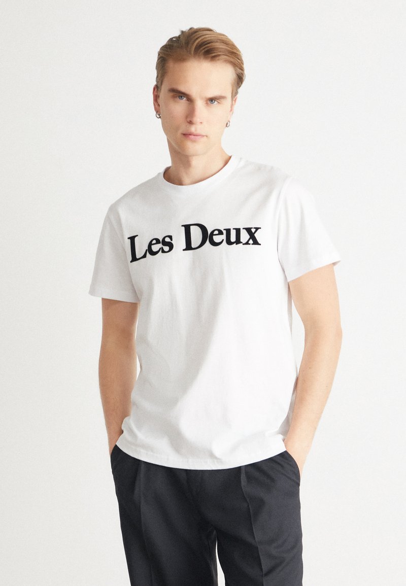 Les Deux CHARLES - Marškinėliai su spaudiniu - white/black
