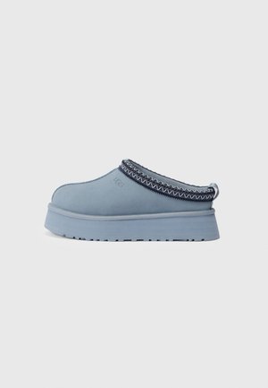 UGG, Chaussons - blue