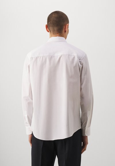 NN.07 QUINN - Business skjorter - white