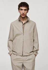 Mango Leichte Jacke - grey