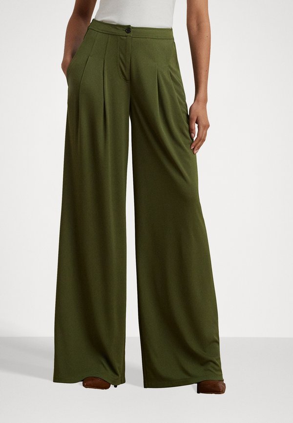 STRAIGHT MATTE JERSEY FULL PLEATED - Trousers - olive grove