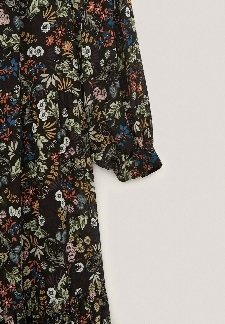 Massimo Dutti Day dress - black - (Pre-owned) - Zalando.ie Massimo Dutti Day dress - black - (Pre-owned) - Zalando.ie