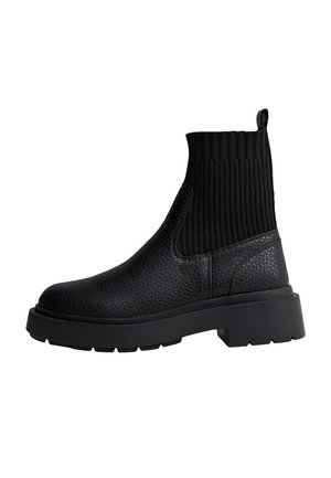 Kotníkové boty - black