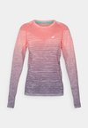 SEAMLESS LS TOP - Pikkade varrukatega topp - coral reef/greyish purple