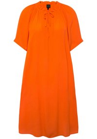 Vestido naranja hasta las rodillas con escote fruncido y detalle de lazo. Mangas cortas y una ligera silueta en A, confeccionado en una tela ligera.