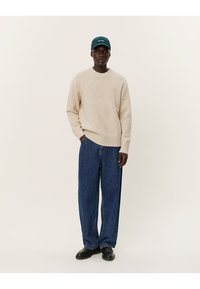 Les Deux GARY FLECK ROUNDNECK - Camisola - light sand