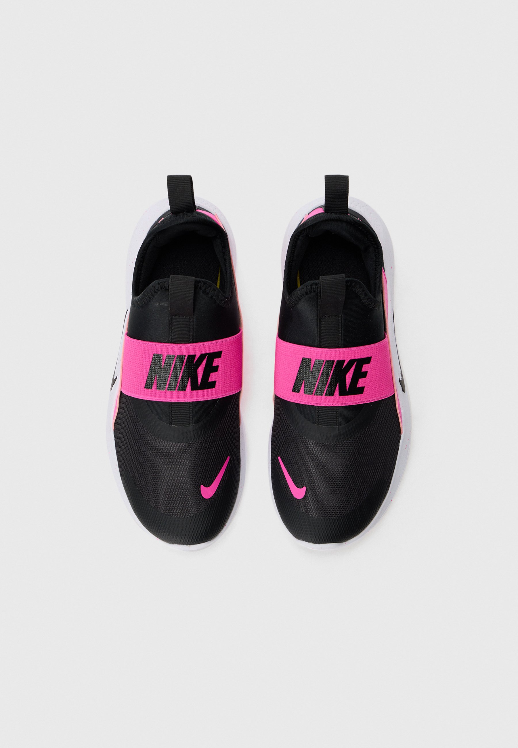 girls nike flex runner