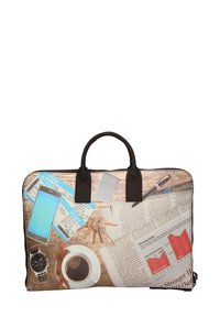 Borsa per laptop con una superficie a fantasia raffigurante una tazza di caffè, un giornale, un telefono e delle chiavi. Manici neri e chiusura con zipper. Forma rettangolare.