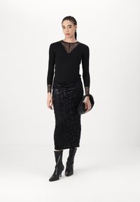 Even&Odd Pencil φούστα - black