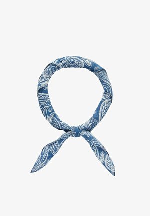 Blaues Bandana-Tuch aus leichtem Stoff mit weißen Paisleymustern. In einer Schleife gebunden, mit zwei herabhängenden Enden.