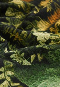 Next ALL OVER SHORT SLEEVE STANDARD - Triko s potiskem - camo tokyo