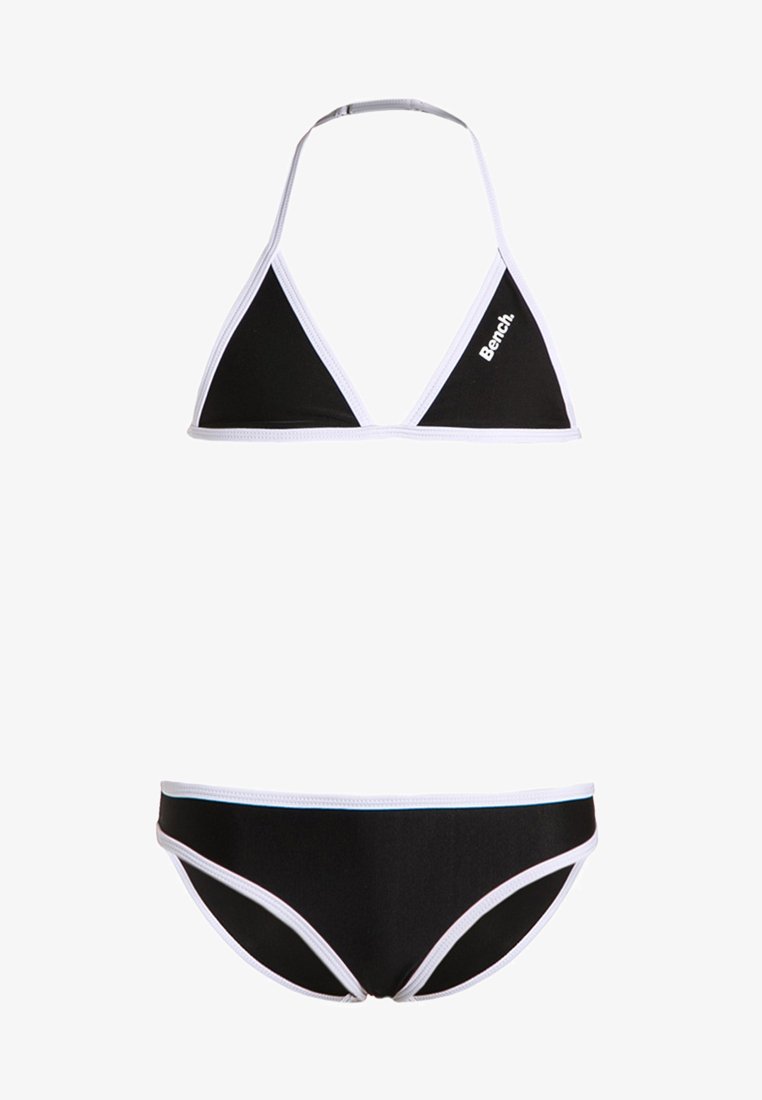 Schwarzes Bikini-Set mit einem dreieckigen Top und passenden Bottoms. Kontrastierende weiße Einfassung entlang der Kanten. Material wirkt glatt und dehnbar.