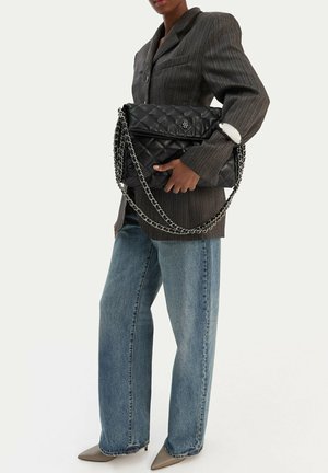 BADURA, BADURA HANDBAG BADURA-EO-AYA-LA482-7044-2 - Håndtasker - black