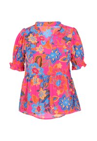Blomsterbluse i livlig pink med blå og orange blomster. Korte puffærmer, V-udskæring og peplum-stil. Glat stoftekstur.