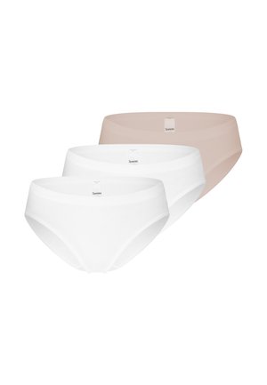 Drei nahtlose Damen-Slips in Beige und Weiß, gestaffelt angeordnet, Vorderansicht auf weißem Hintergrund.