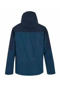 Chaqueta impermeable azul con capucha y paneles en los hombros de un azul más oscuro, mangas largas y puños ajustables, vista desde atrás.