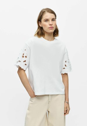 Object T-SHIRT LOCHMUSTER-ÄRMEL - Blúzka - bright white