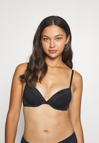 Marks & Spencer MEGHAN czarny