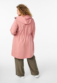 Zizzi FLASH MIT KAPUZE - Parka - ash rose
