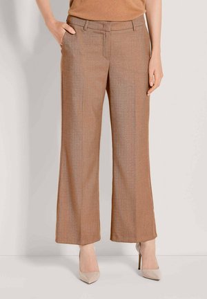 BÜGELFALTEN - Stoffhose - almond