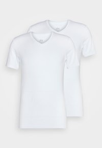 Witte V-hals T-shirts, korte mouwen, katoenen stof, zachte textuur, twee verpakt, zonder zichtbare patronen of accenten, standaard pasvorm.