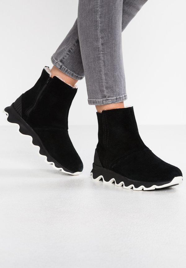 KINETIC SHORT - Winter boots