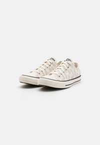 Converse CHUCK TAYLOR ALL STAR - Tenisice - egret/flush stone/blak