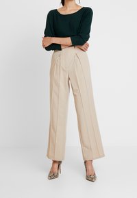 QS Maglione - dark green